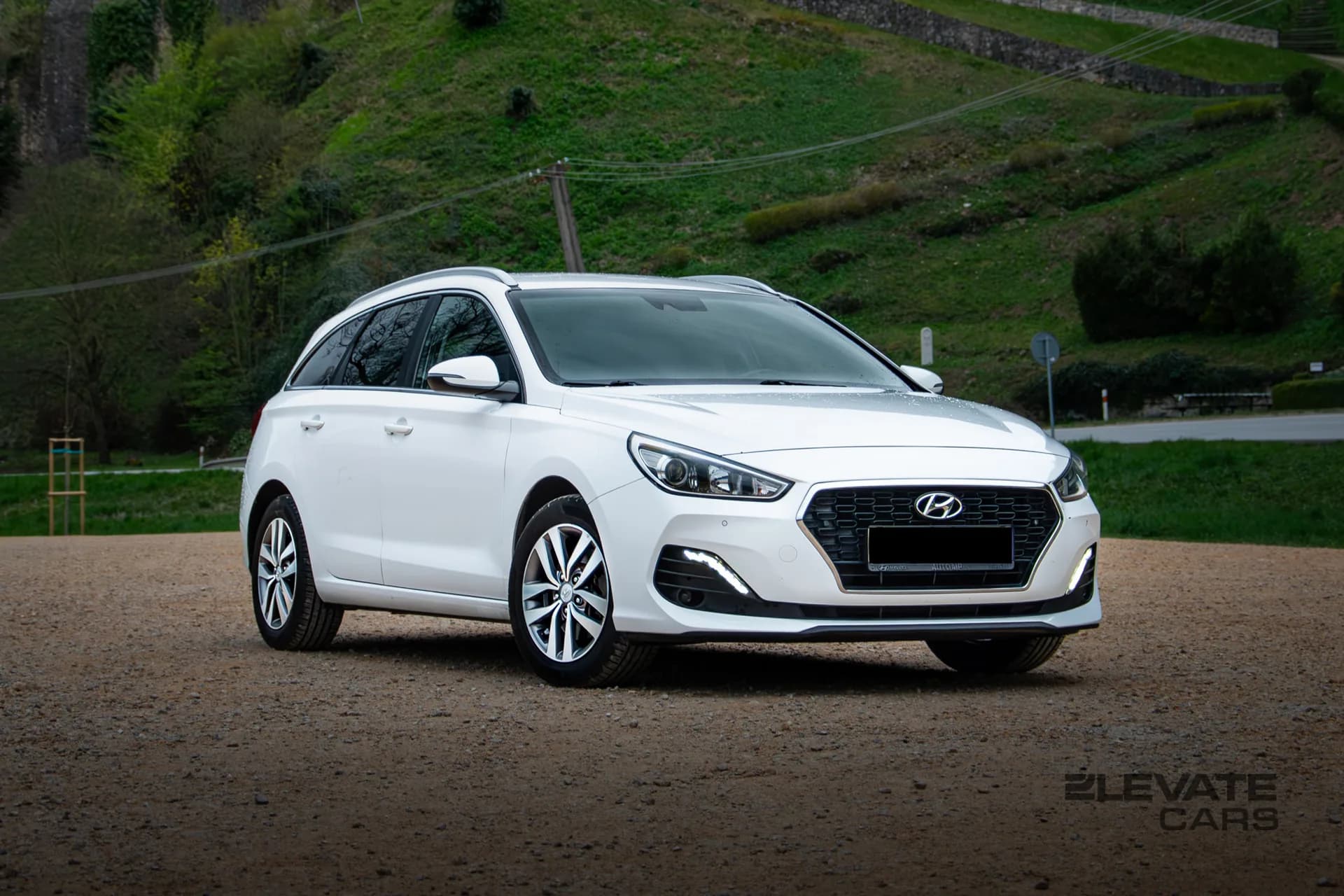 Hyundai i30 Kombi - obrázok 1