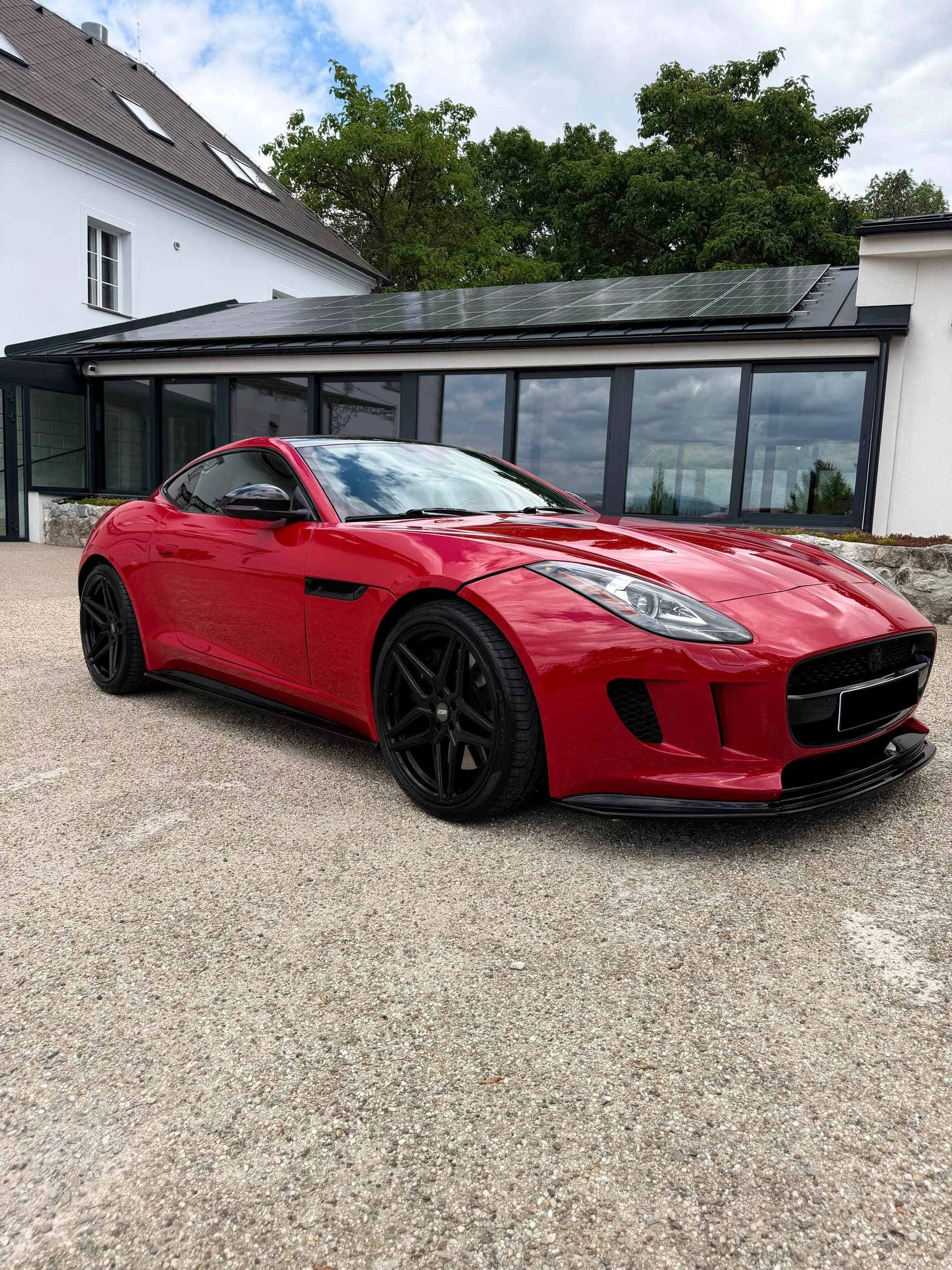 Jaguar F-Type - obrázok 1